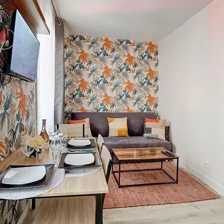 Clickyourflat 20 - Superb - Montmartre Parigi